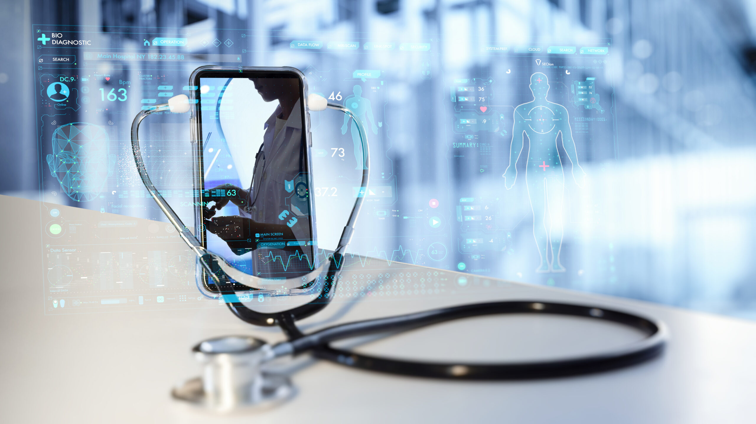 Telemedicine concept,Medical Doctor online communicating the pat
